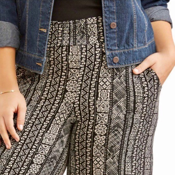 🌻 3x 22/24 comfy flare leg Palazzo Pants 31” insm - Picture 2 of 4